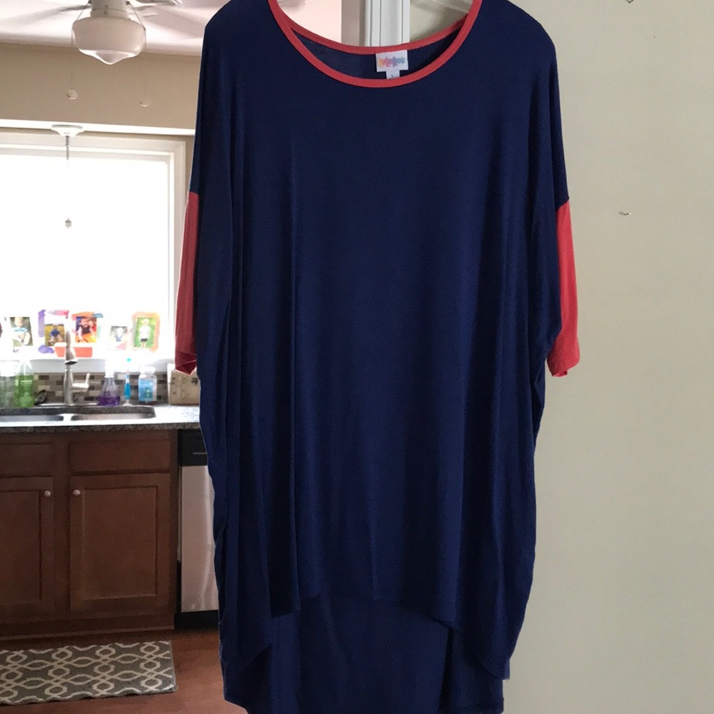 Large Lularoe Irma